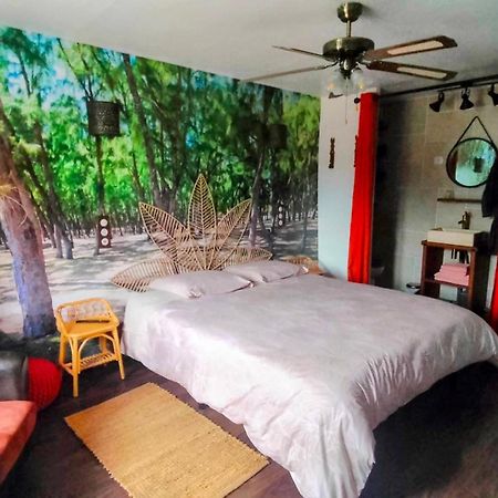 Chez Aurelia - Chambres & Table D'Hotes La Couture-Boussey Luaran gambar