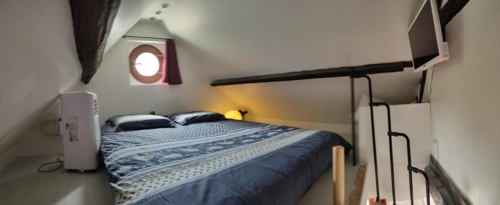Chez Aurelia - Chambres & Table D'Hotes La Couture-Boussey Bilik gambar